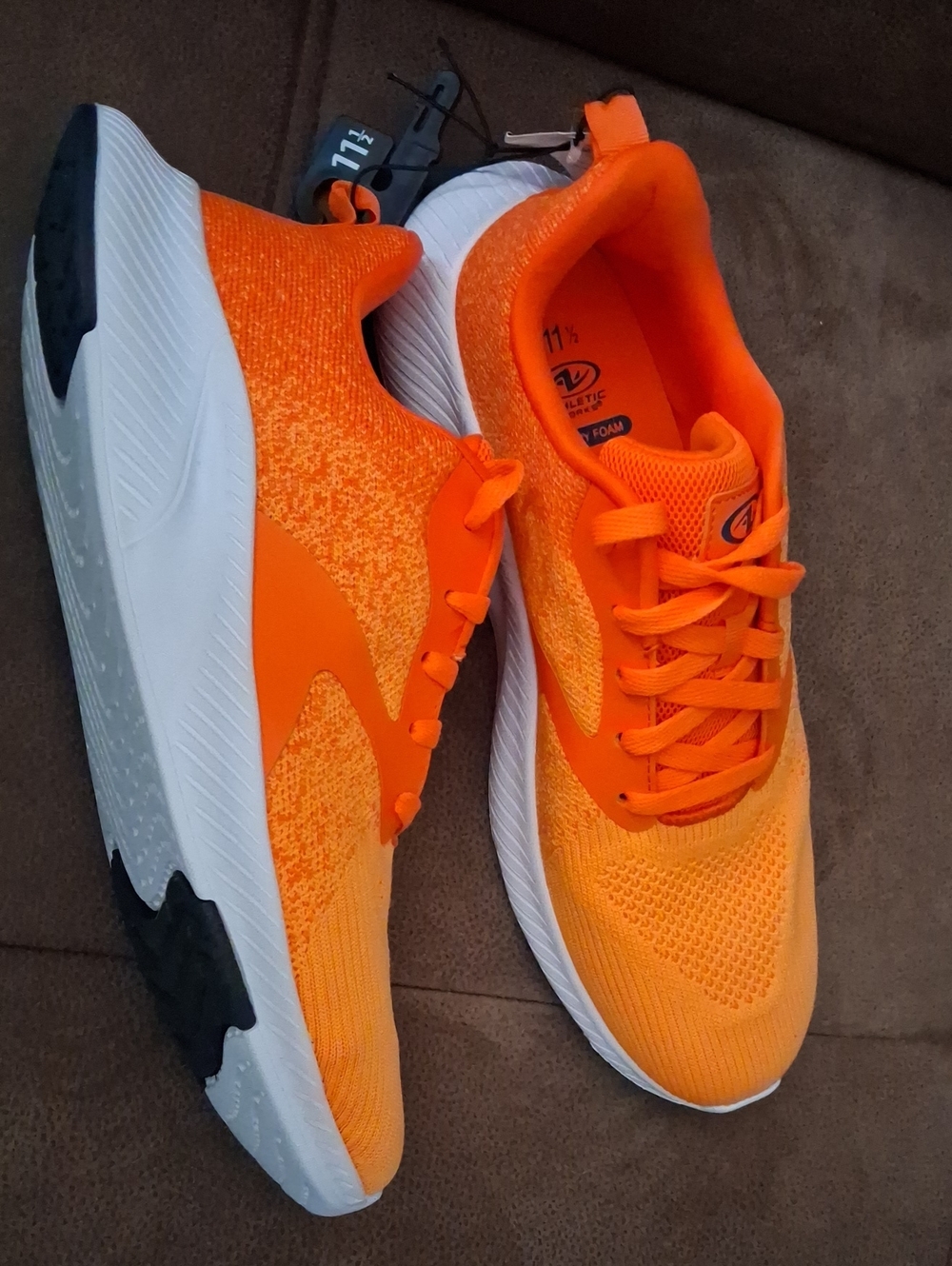 Athletic Works Core Jogger Men's Bright Orange Athletic Knit Sneakers 11 1/2